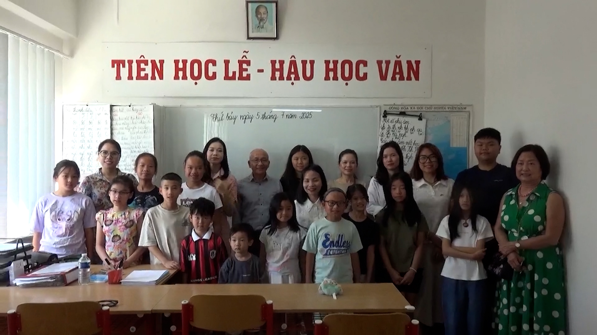 Khai giảng các lớp học tiếng Việt hè tại Trung tâm tiếng Việt ở Praha, Cộng hòa Séc